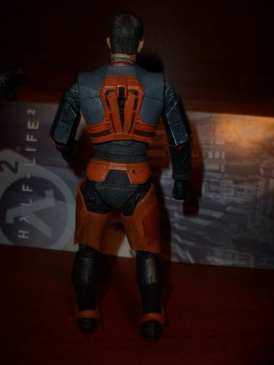 Обо всем - Gordon Freeman Action Figure - обзор